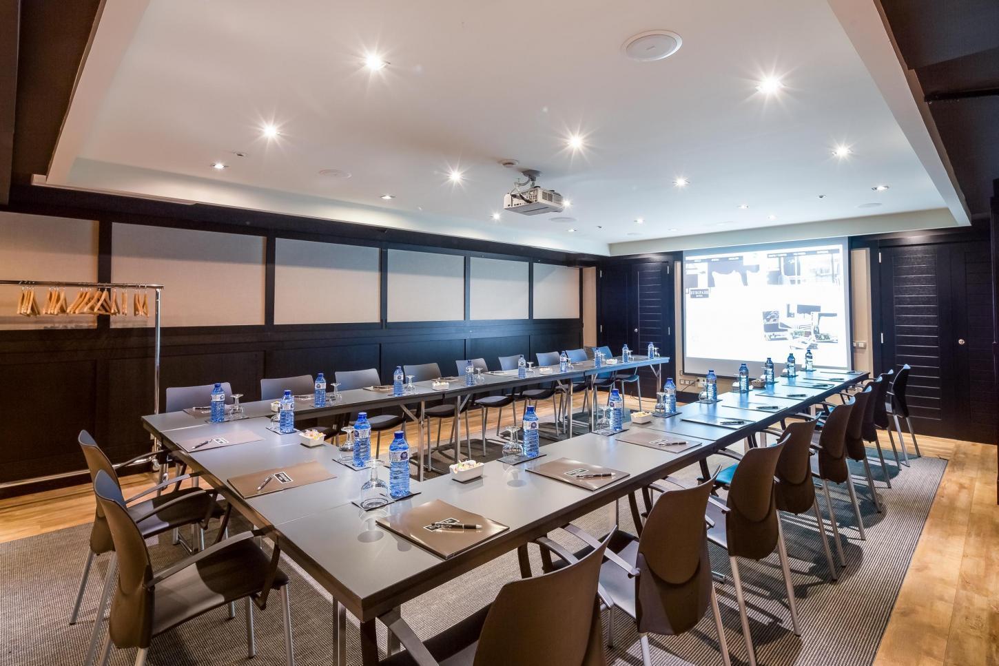 Europark Hotel 3*